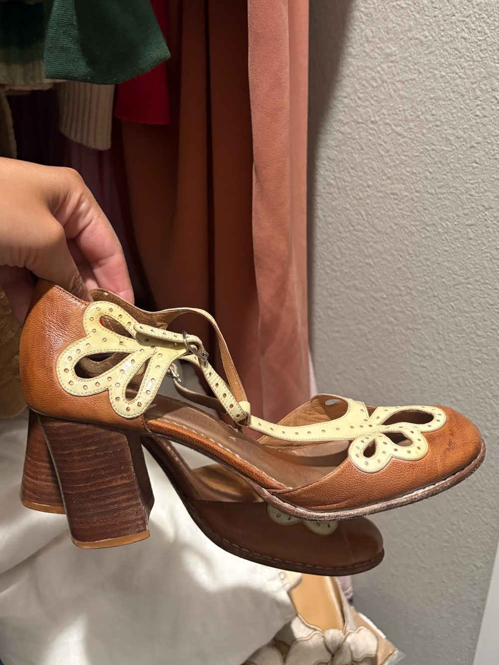 Sarah Chofakian brown leather heels size 37